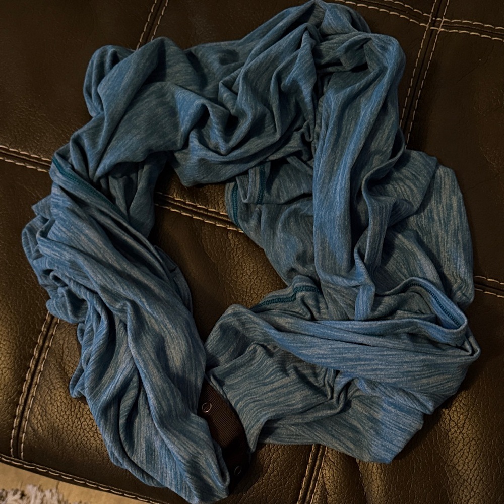 Lululemon Vinyasa Scarf